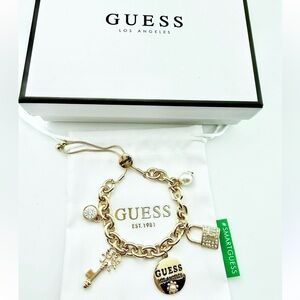 Guess NIB Gold Charm Bracelet Key & lock, gold,rhinestone Adjustable Length gift